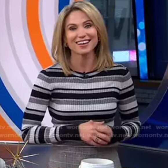 Frame Panel Striped Ribbed Metallic Crew Neck Sweater in Silver Multi, size L - Picture 10 of 10